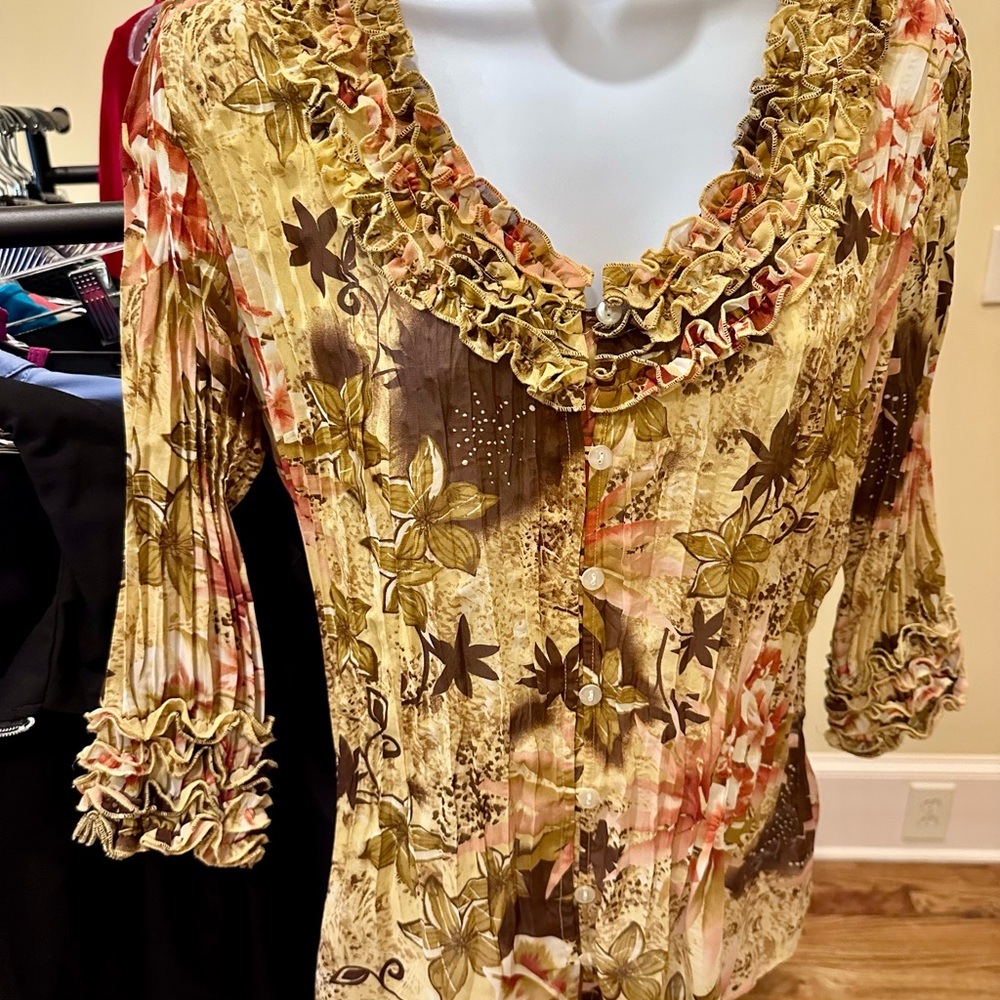 Cathaya Bright Floral Blouse - Medium